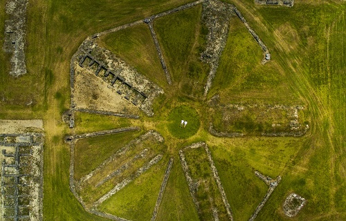 Pentagonal aerial 1